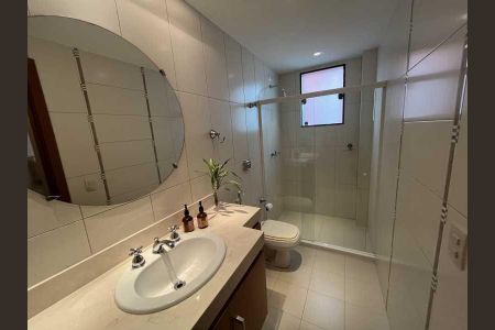 Apartamento à venda com 295m², 3 quartos e 6 vagas
