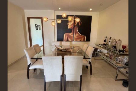 Apartamento à venda com 295m², 3 quartos e 6 vagas