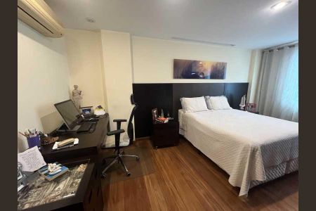 Apartamento à venda com 295m², 3 quartos e 6 vagas