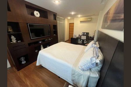 Apartamento à venda com 295m², 3 quartos e 6 vagas
