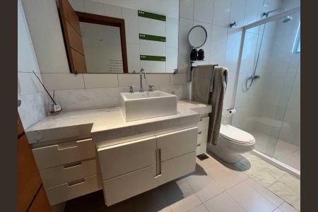 Apartamento à venda com 295m², 3 quartos e 6 vagas