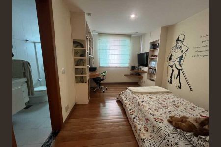 Apartamento à venda com 3 quartos, 295m² em Jardim Guanabara, Rio de Janeiro