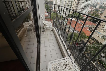 Apartamento à venda com 156m², 4 quartos e 2 vagasVaranda da Sala