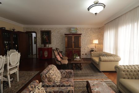 Apartamento à venda com 156m², 4 quartos e 2 vagasSala