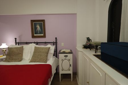 Apartamento à venda com 156m², 4 quartos e 2 vagasSuíte