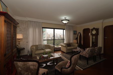 Apartamento à venda com 156m², 4 quartos e 2 vagasSala