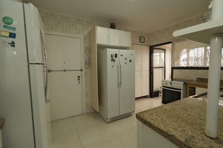 Apartamento à venda com 156m², 4 quartos e 2 vagasCozinha