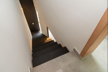 Apartamento para alugar com 98m², 1 quarto e 1 vagaEscada