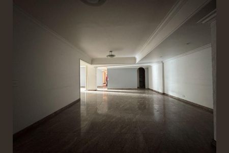 Apartamento à venda com 260m², 4 quartos e 2 vagas