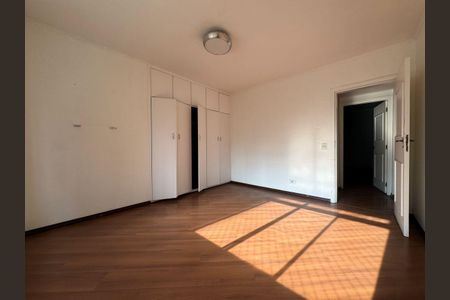 Apartamento à venda com 260m², 4 quartos e 2 vagas