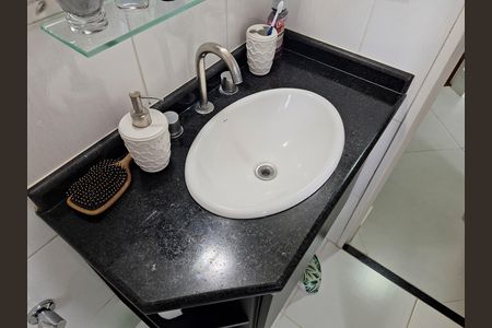 Apartamento à venda com 84m², 3 quartos e 2 vagas Apartamento à venda com 84m², 3 quartos e 2 vagasBanheiro
