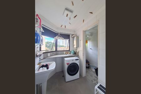 Apartamento à venda com 84m², 3 quartos e 2 vagas Apartamento à venda com 84m², 3 quartos e 2 vagasÁrea de Serviço
