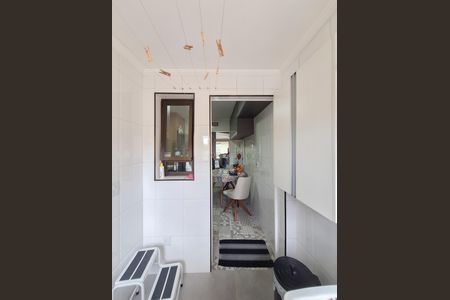 Apartamento à venda com 84m², 3 quartos e 2 vagas Apartamento à venda com 84m², 3 quartos e 2 vagasÁrea de Serviço