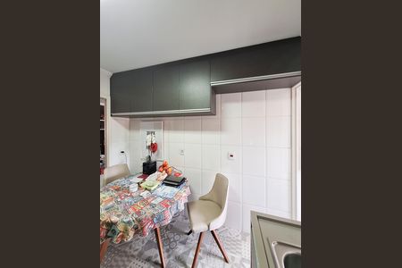 Apartamento à venda com 84m², 3 quartos e 2 vagas Apartamento à venda com 84m², 3 quartos e 2 vagasCozinha