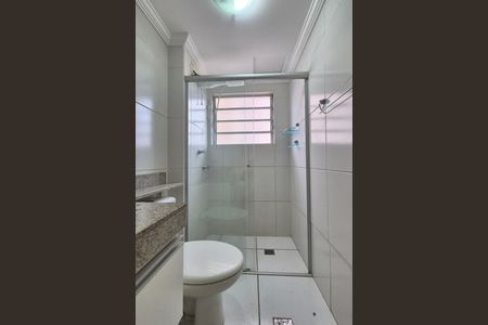 Apartamento para alugar com 52m², 2 quartos e 1 vaga Apartamento para alugar com 52m², 2 quartos e 1 vagaBanheiro da Suíte