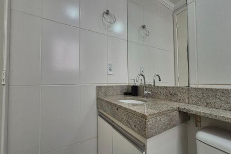 Apartamento para alugar com 52m², 2 quartos e 1 vaga Apartamento para alugar com 52m², 2 quartos e 1 vagaBanheiro