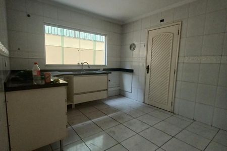 Casa para alugar com 200m², 3 quartos e 4 vagas Casa para alugar com 200m², 3 quartos e 4 vagasFoto 06