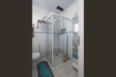 Casa à venda com 102m², 4 quartos e sem vagaBanheiro da Suíte