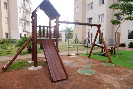 Apartamento para alugar com 32m², 2 quartos e sem vaga Apartamento para alugar com 32m², 2 quartos e sem vagaÁrea comum - Playground