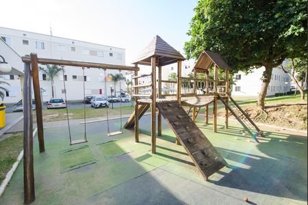 Apartamento para alugar com 46m², 2 quartos e 1 vaga Apartamento para alugar com 46m², 2 quartos e 1 vagaÁrea comum - Playground