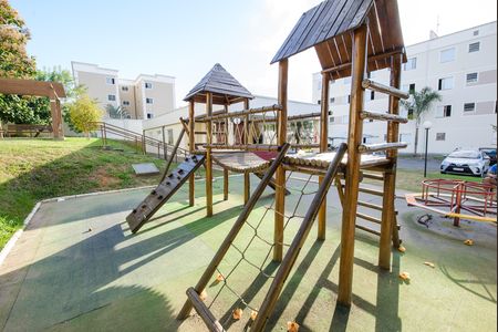 Apartamento para alugar com 46m², 2 quartos e 1 vaga Apartamento para alugar com 46m², 2 quartos e 1 vagaÁrea comum - Playground