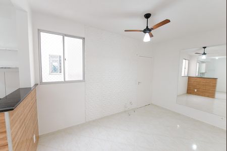 Sala de apartamento para alugar com 2 quartos, 46m² em Vila São José, Taubaté