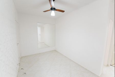 Sala de apartamento para alugar com 2 quartos, 46m² em Vila São José, Taubaté