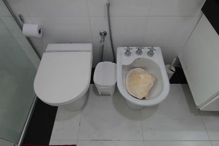 Casa à venda com 300m², 3 quartos e 4 vagasBanheiro da Suite