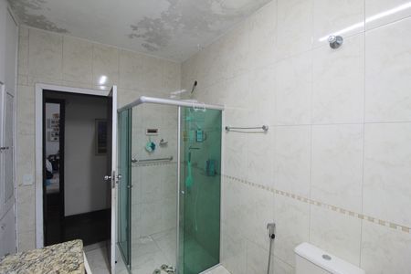 Casa à venda com 300m², 3 quartos e 4 vagasBanheiro Social