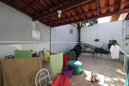 Casa à venda com 300m², 3 quartos e 4 vagasÁrea de Serviço
