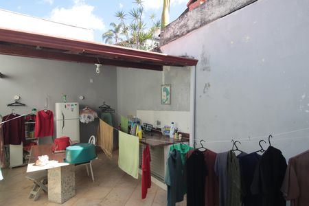 Casa à venda com 300m², 3 quartos e 4 vagasÁrea de Serviço
