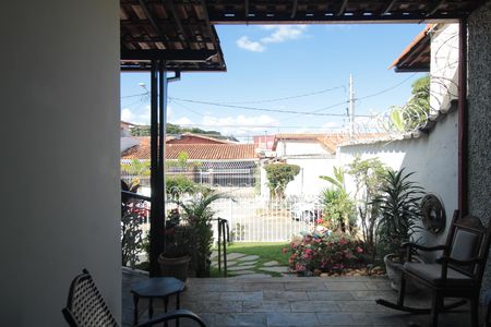 Casa à venda com 300m², 3 quartos e 4 vagasÁrea Externa