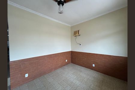 Casa para alugar com 85m², 2 quartos e 1 vagaSala