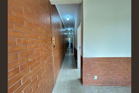Corredor de casa para alugar com 2 quartos, 85m² em Piedade, Rio de Janeiro