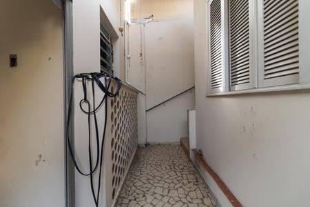 Casa para alugar com 224m², 3 quartos e 1 vaga Casa para alugar com 224m², 3 quartos e 1 vagaCorredor