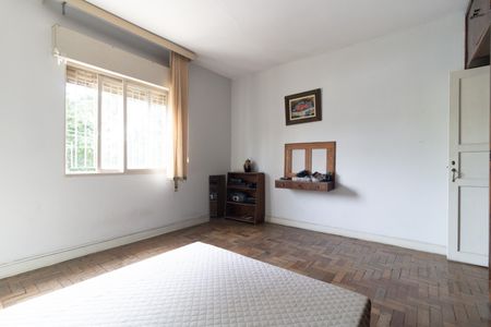 Casa para alugar com 224m², 3 quartos e 1 vaga Casa para alugar com 224m², 3 quartos e 1 vagaQuarto 1
