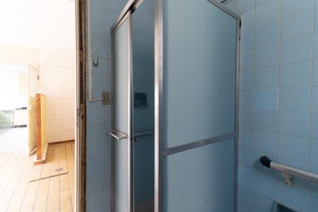 Casa para alugar com 224m², 3 quartos e 1 vaga Casa para alugar com 224m², 3 quartos e 1 vagaBanheiro de serviço