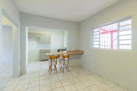 Casa para alugar com 60m², 2 quartos e sem vaga