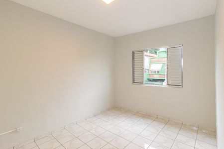 Casa para alugar com 60m², 2 quartos e sem vaga