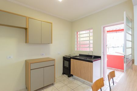 Casa para alugar com 60m², 2 quartos e sem vaga