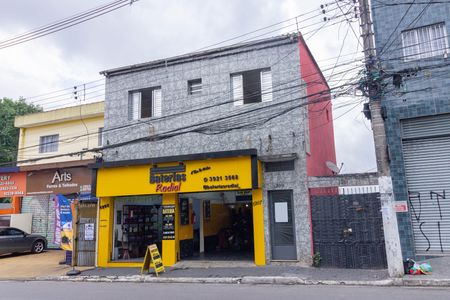 Casa para alugar com 60m², 2 quartos e sem vaga