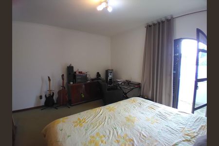 Casa à venda com 799m², 6 quartos e 13 vagasSuíte 3