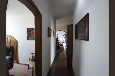 Corredor de casa à venda com 6 quartos, 799m² em Parque Taquaral, Campinas