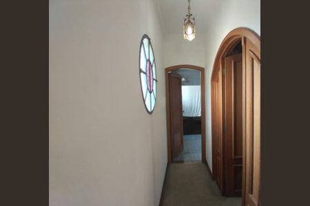Casa à venda com 799m², 6 quartos e 13 vagasCorredor
