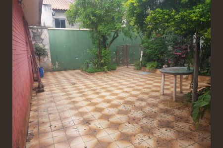 Casa à venda com 251m², 5 quartos e sem vaga Casa à venda com 251m², 5 quartos e sem vagaFoto 82