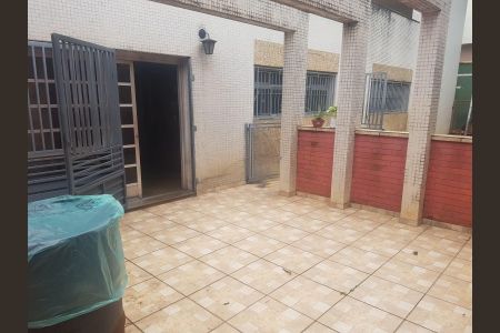 Casa à venda com 251m², 5 quartos e sem vaga Casa à venda com 251m², 5 quartos e sem vagaFoto 77