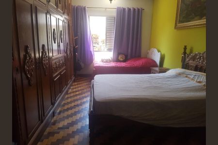 Casa à venda com 251m², 5 quartos e sem vaga Casa à venda com 251m², 5 quartos e sem vagaFoto 01