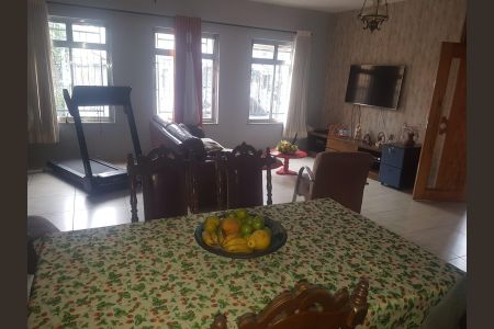 Casa à venda com 251m², 5 quartos e sem vaga Casa à venda com 251m², 5 quartos e sem vagaFoto 45