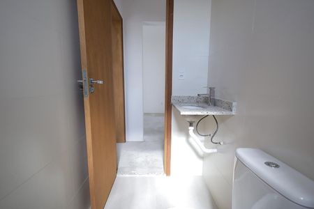 Apartamento à venda com 54m², 2 quartos e 2 vagas Apartamento à venda com 54m², 2 quartos e 2 vagasBanheiro