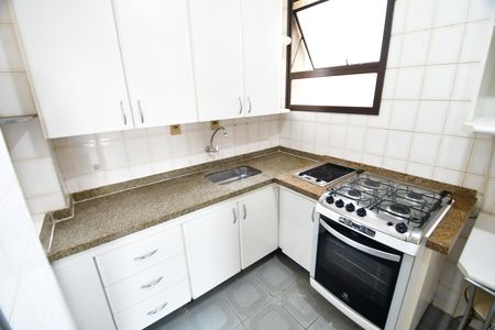 Apartamento à venda com 87m², 2 quartos e 1 vagaCozinha